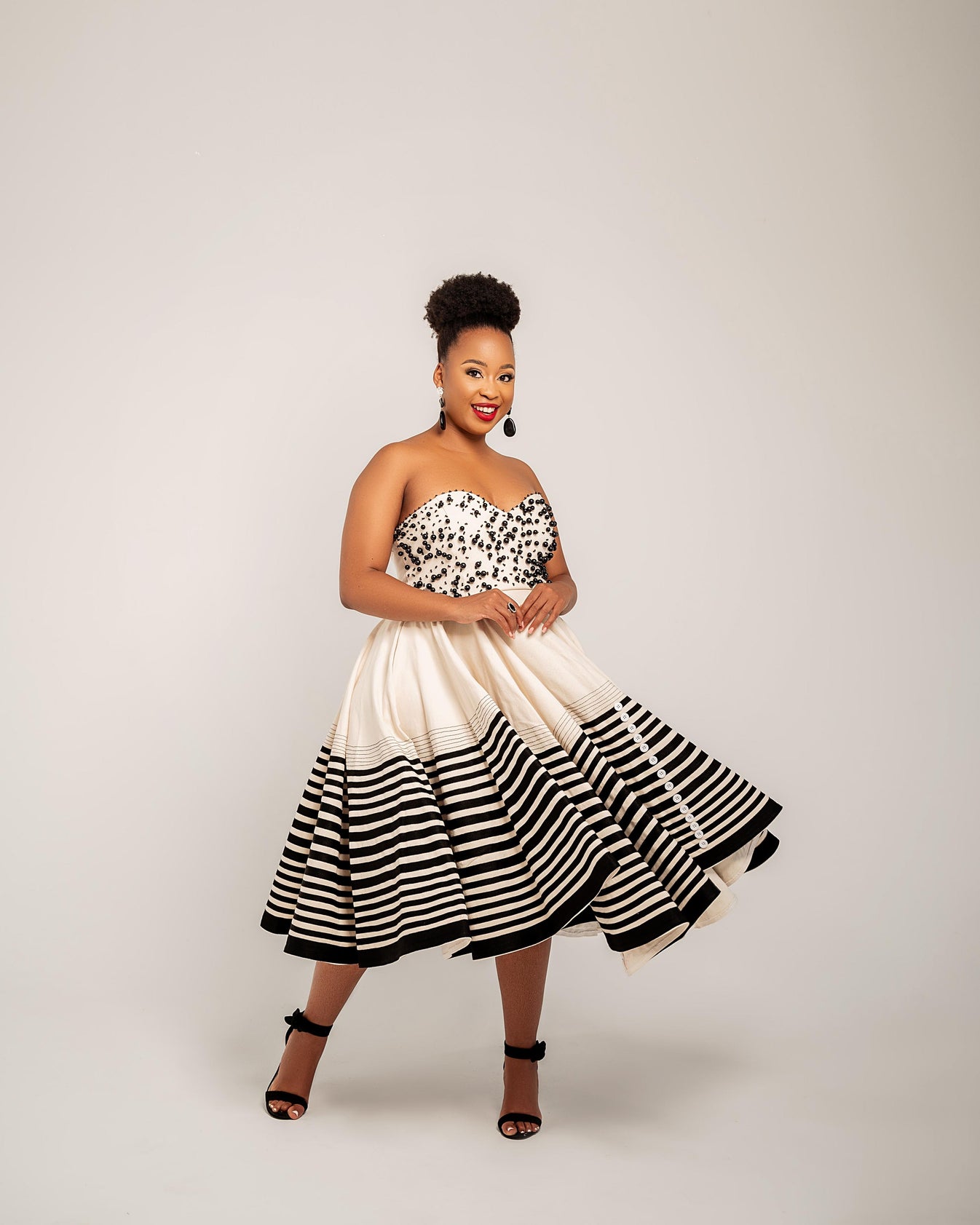 Makoti Umbaco Dress With Doek – KHOSI NKOSI